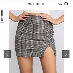 PLAID WOVEN MINI SKIRT